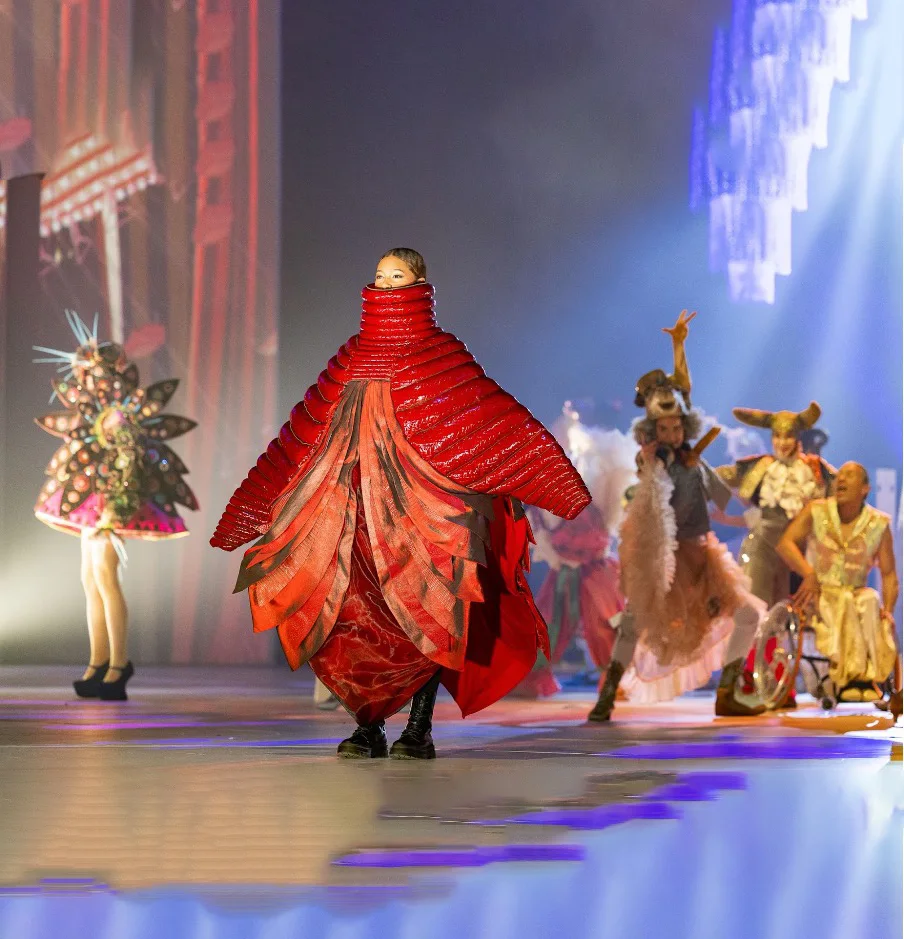 img-full thumbnail