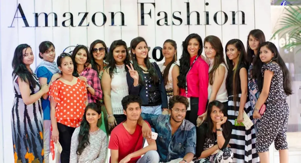 IIAD student volunteers at Amazon India Fashion Week