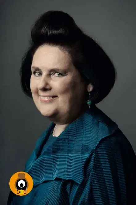 SUZY MENKES