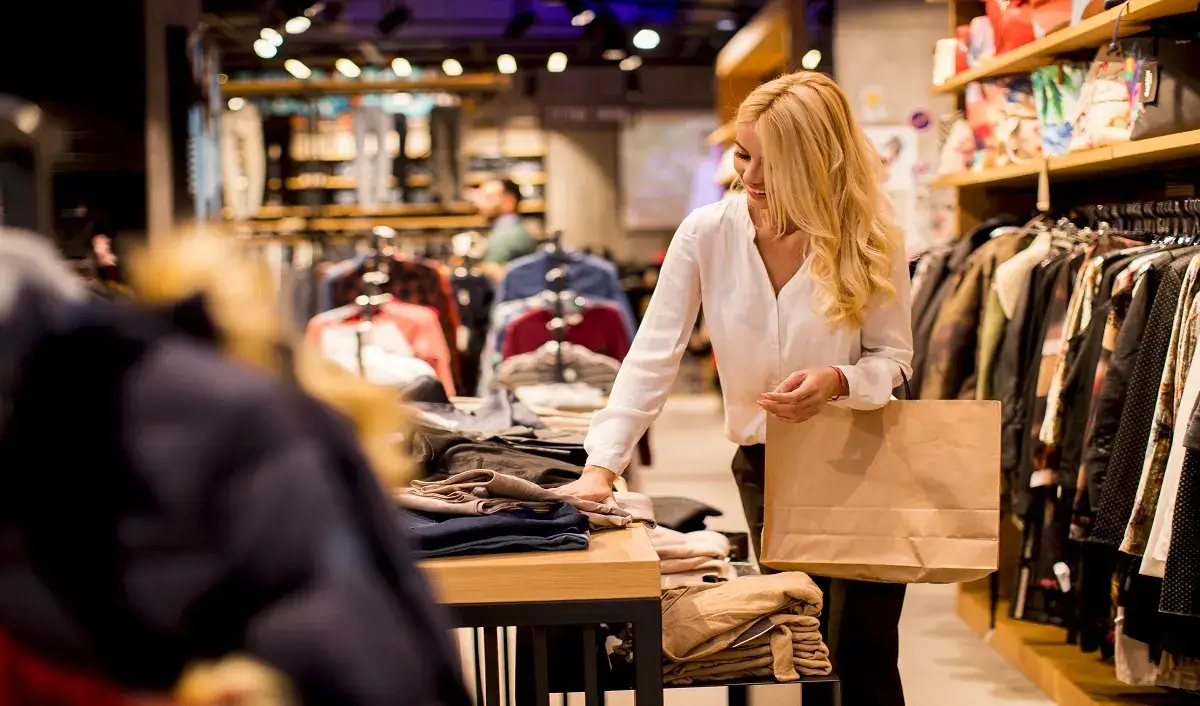 How to become a Fashion Merchandiser