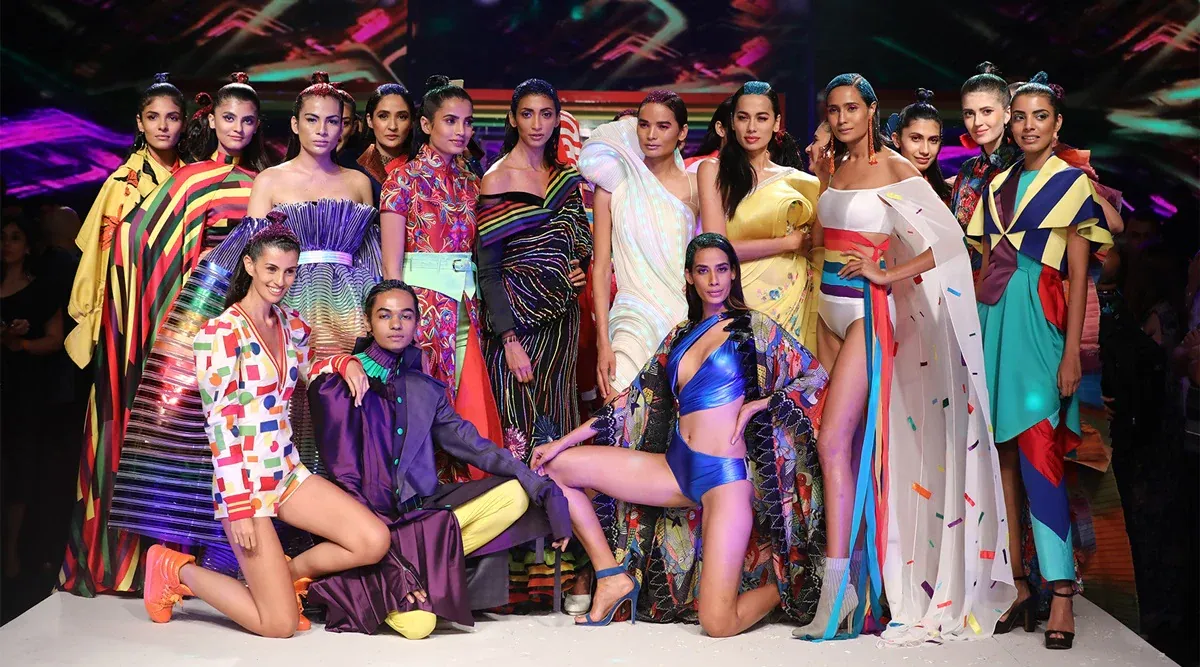  Fashion Show Colorful Designs