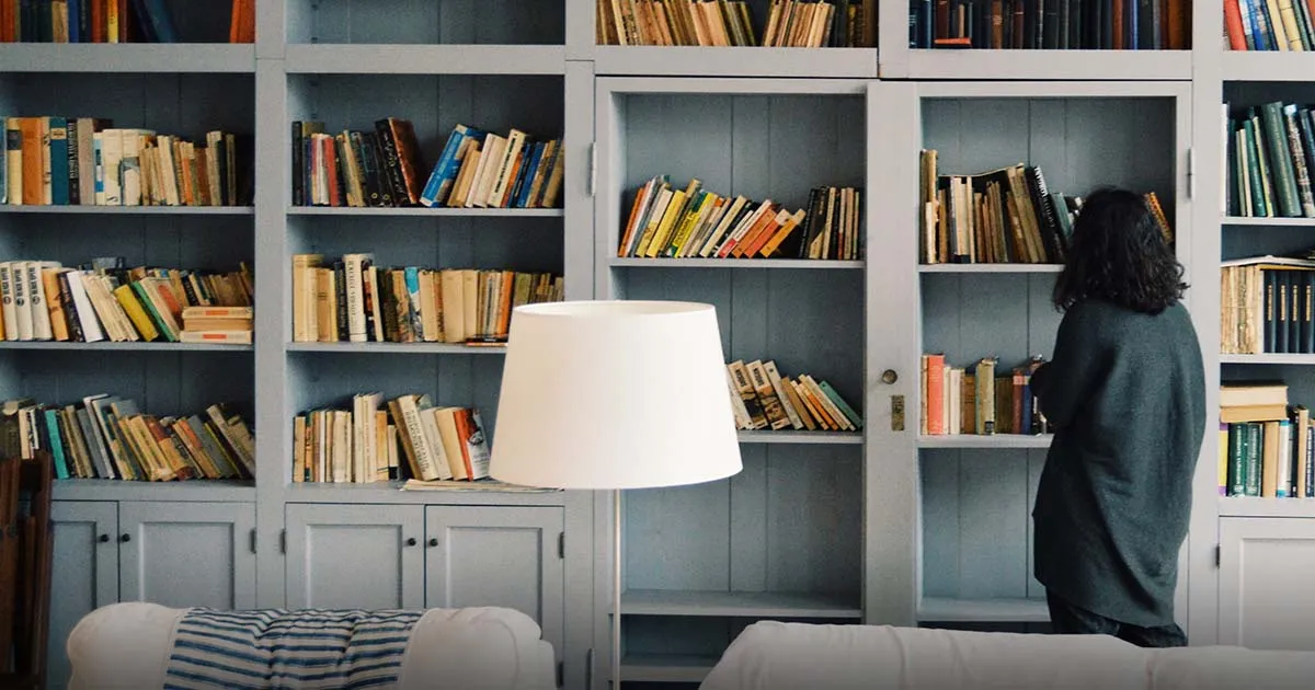 Living room with bookshelves